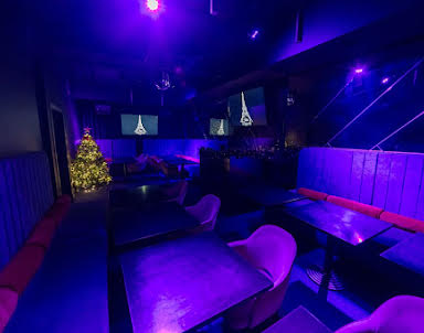  ресторан Сто Друзей