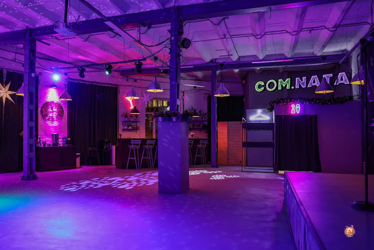 Основной зал в «COM.NATA на Петроградской» фотография №3