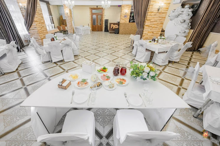 Основной зал в «Русь» фотография №7