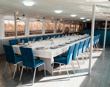  ресторан Поплавок