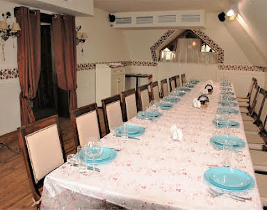  ресторан ХАТА