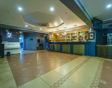  ресторан 7 Пятниц