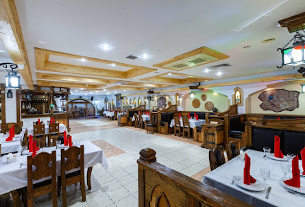 Зал на на 2 этаже  в Домики на 15 человек