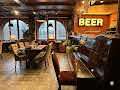 Зал «У Швейка» в «Пражский клуб»