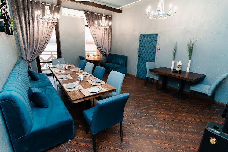 Зал с караоке в «Поплавок» фотография №9