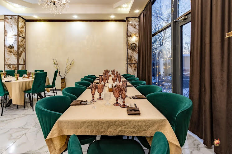 Основной зал в «Lion» фотография №12