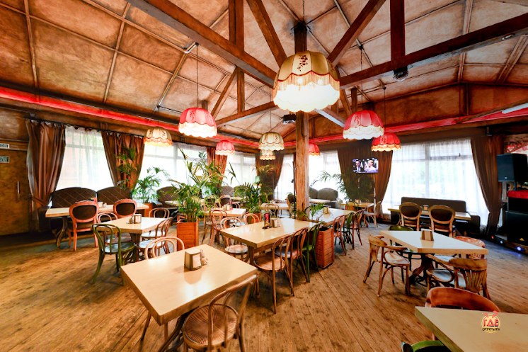 Основной зал в «Ипполит Матвеевич» фотография №3