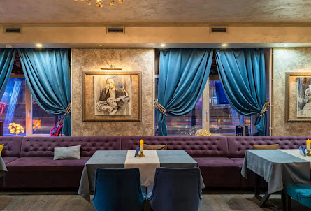 Зал без сцены  в Бар