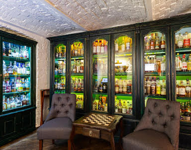  ресторан Whisky Rooms
