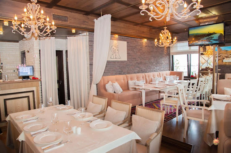 Основной зал  в «Кинто» фотография №16