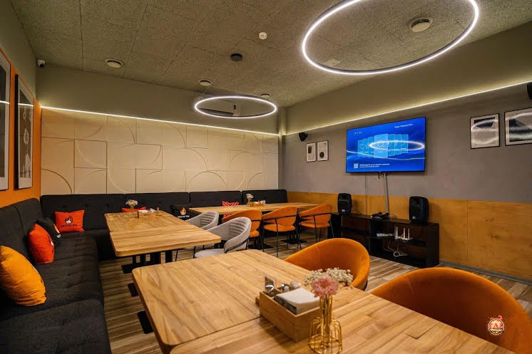 Вип-зал в «Честн'ок» фотография № 1