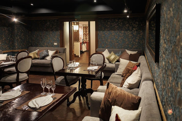 Камерный зал в «Club le Chateau» фотография №4