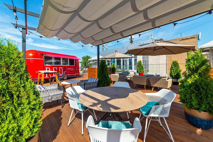 Ресторан "Red Roof" в «Red Stars» фотография №11