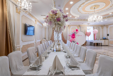 Зал «Соколиный дворик» в Зал «Соколиный дворик»