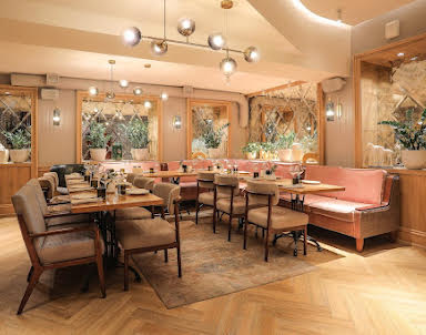  ресторан Beefstroganoff Grill