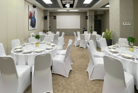 Зал «Дали» в Банкетный зал «Марк Шагал»