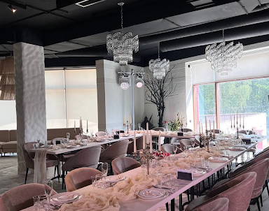  ресторан Avgust 13 vostok