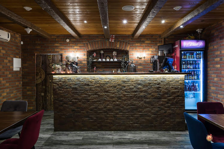 VIP зал 2 в «Хинкали от Лали» фотография №3