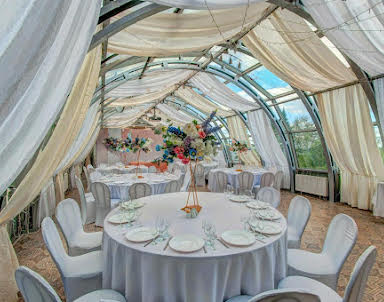  ресторан Солнечный берег