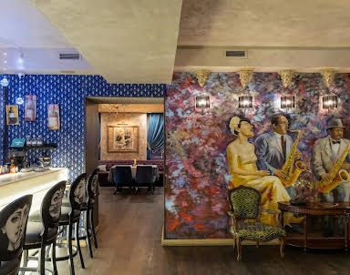 День рождения в Noisy River