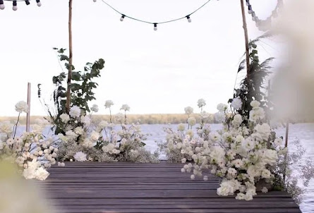 Шатер в Волна