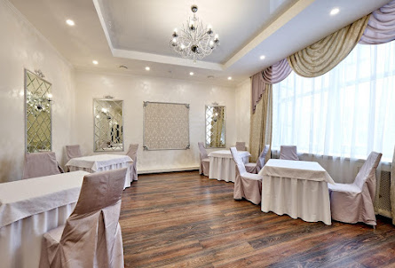 Белый зал в Белый зал