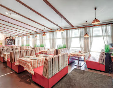  ресторан Вацлав на Наставников