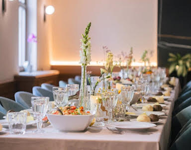  ресторан Арткорт Москва Центр отель