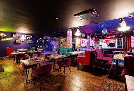 Основной зал в Караоке-зал