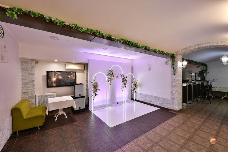 Основной зал в «Свояк» фотография №8