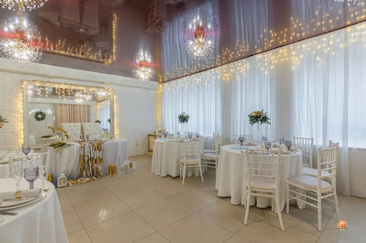 Малый зал в «Мон Амур» фотография №5