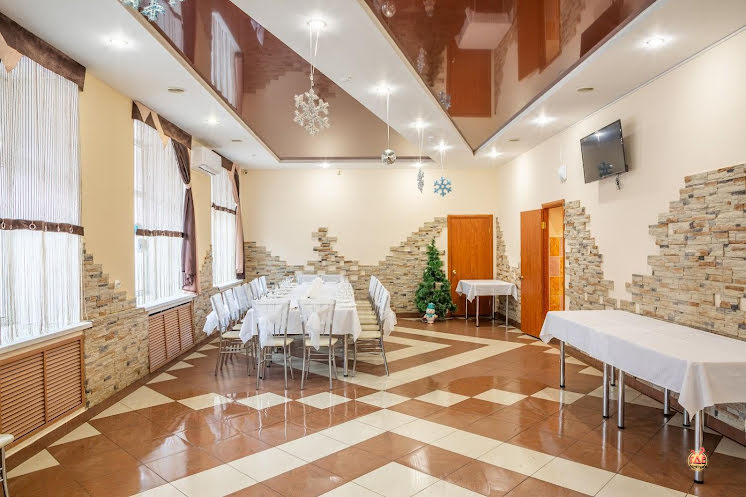 Большой банкетный зал в «Юбилей» фотография №1