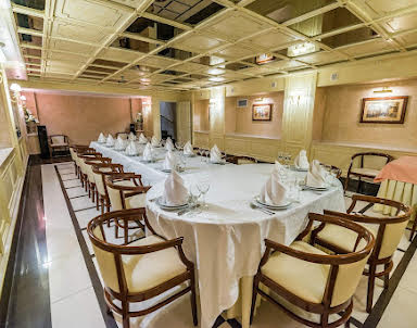  ресторан ЛЕОН на Металлургов