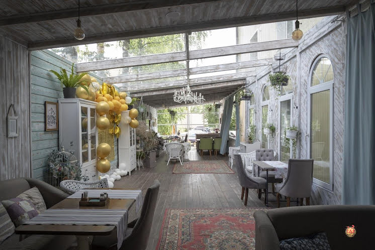 Летняя веранда в «Вкусный дом Sharden» фотография №5