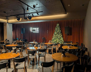  ресторан StandUp клуб на Белинского