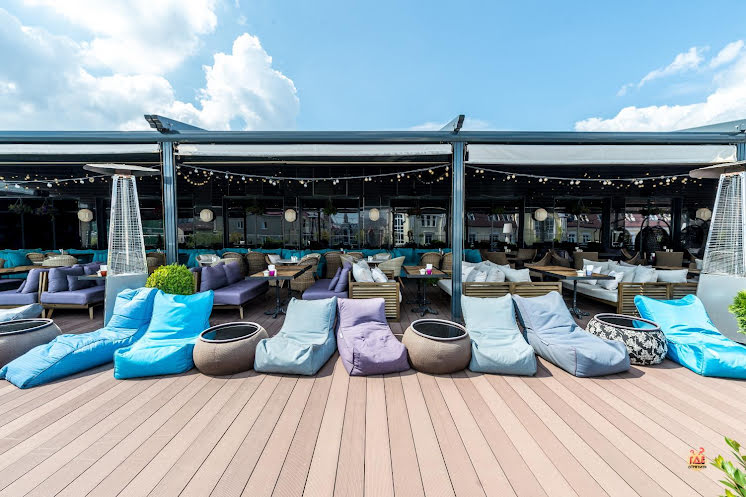 Летняя терраса  в «VASILCHUKÍ Chaihona №1» фотография №7