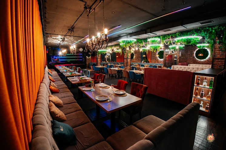 Основной зал в «Артист» фотография №3