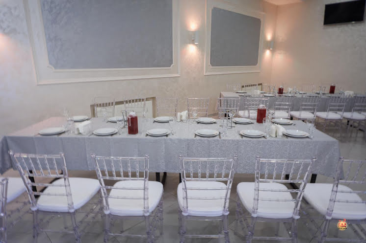 Зал ресторана  в «Зеленая роща» фотография №16