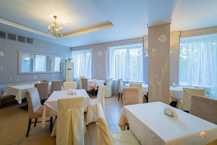 Малый банкетный зал в «La Rose D’or» фотография №6