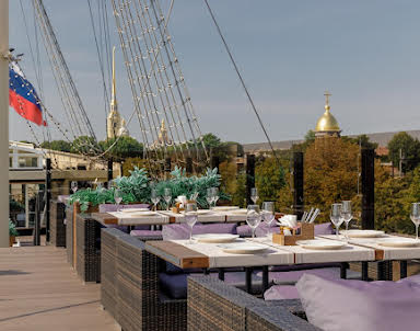  ресторан Фрегат «Благодать»