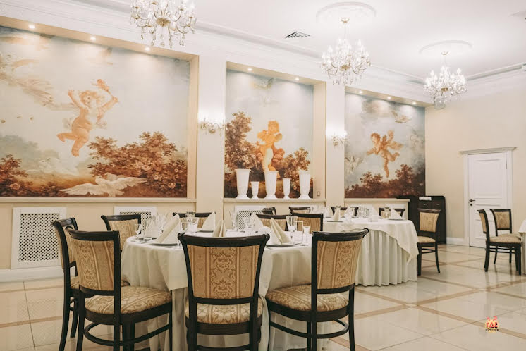 Основной зал  в «Lux» фотография №7