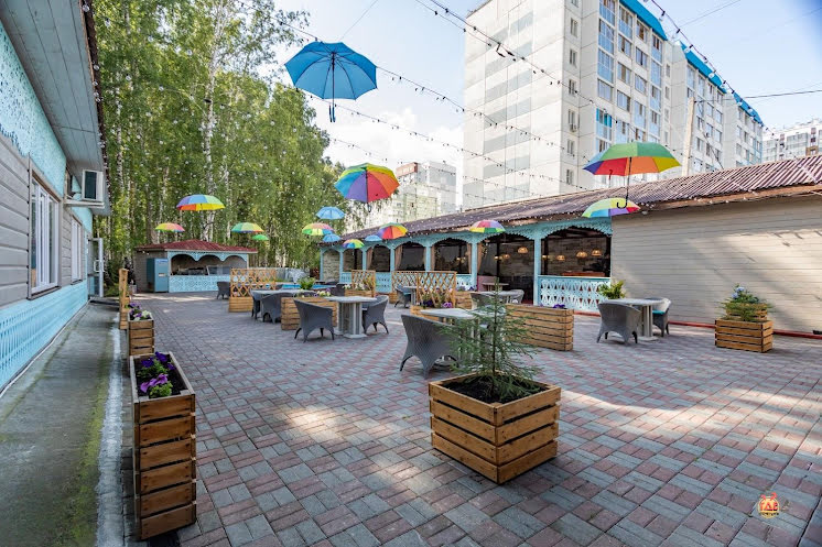 Открытая летняя веранда в «Генацвале на Краснопольском» фотография №7