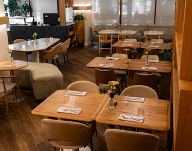  ресторан BONA CAPONA на Комендантском