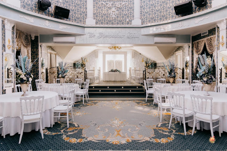 Зал «Помпадур» в «Green House» фотография №2