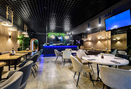 Основной зал в Основной зал