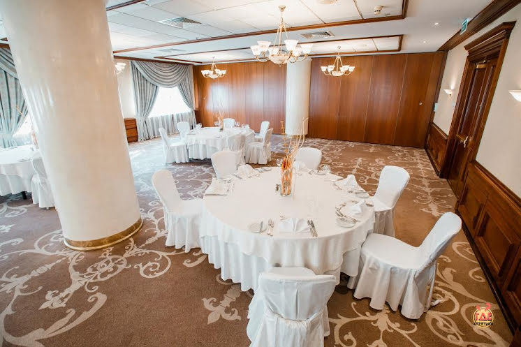 Зал «Петровский» в «Сафмар Аврора Люкс» фотография №9