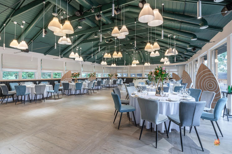 Основной зал в «Ozero» фотография №12