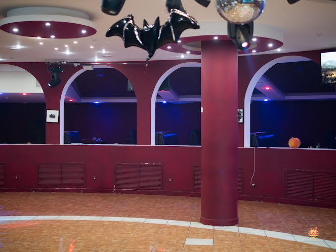 Основной зал в «Кнопка» фотография №6