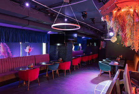 Зал караоке в Зал караоке