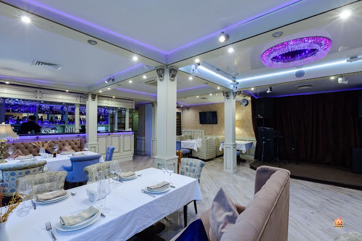 Малый зал в «Гранд Фэмили» фотография №12